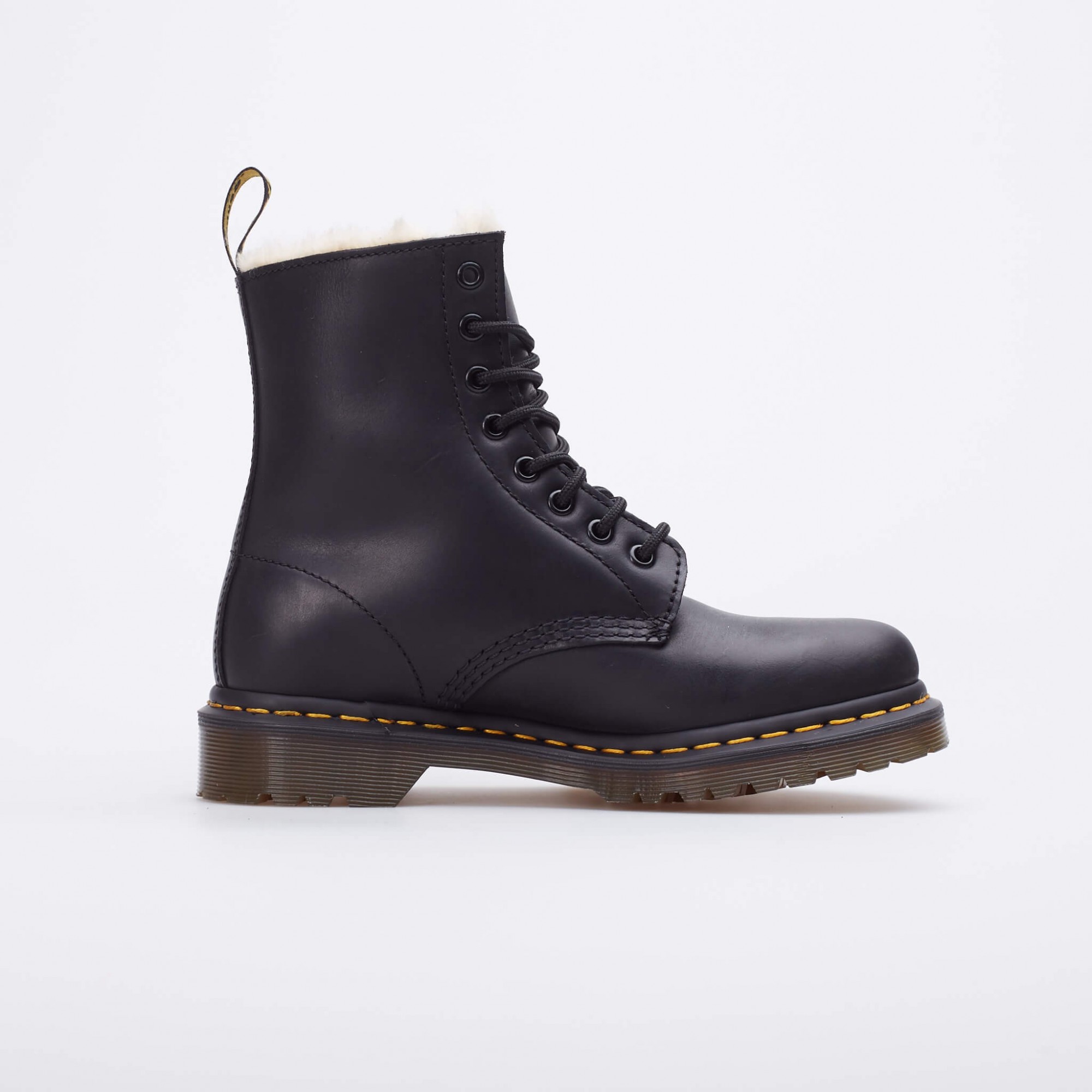 

Ботинки DR. MARTENS 1460 SERENA BLACK BURNISHED WYOMING 38р. 21797001-38
