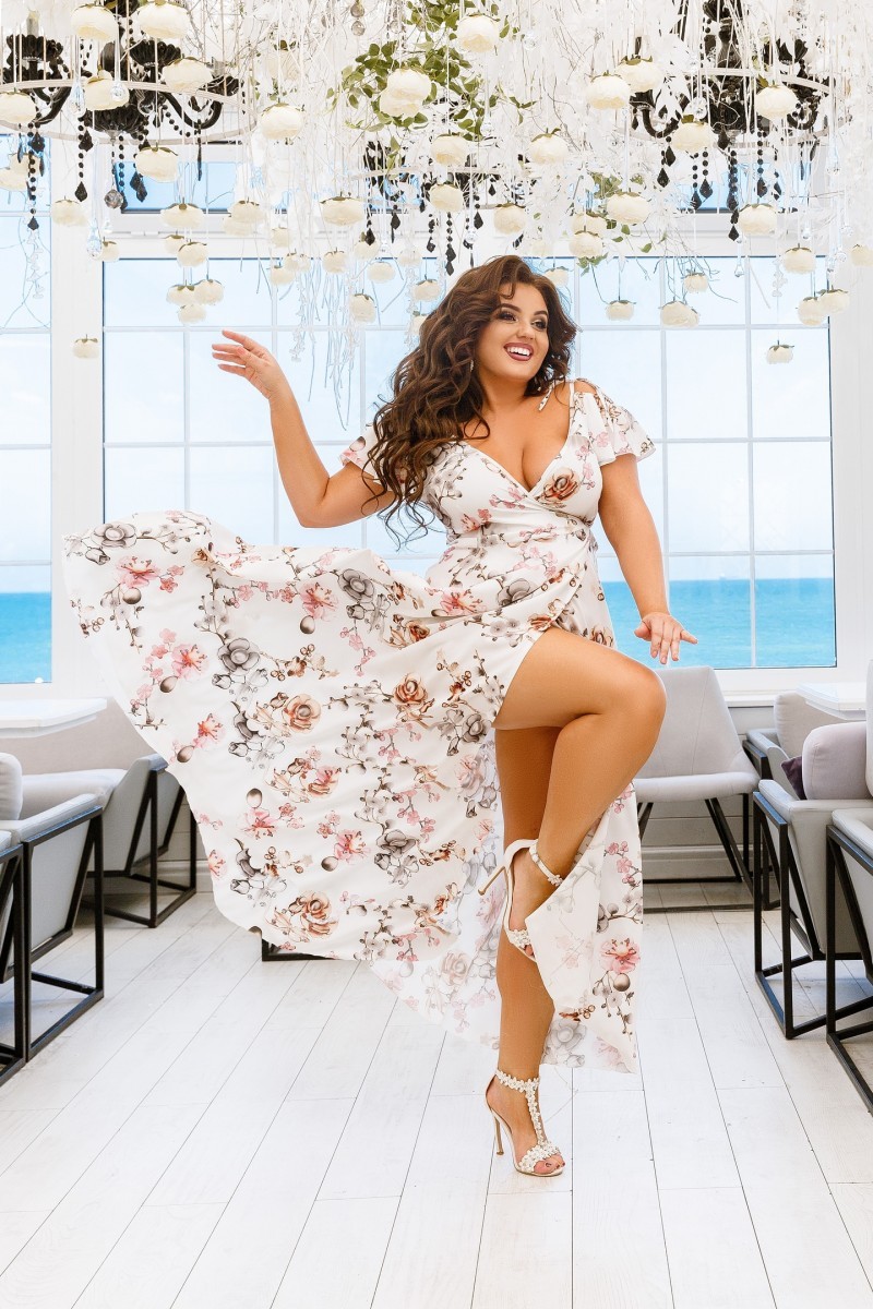

Летнее платье в пол с цветами Veles XL/XXL белый 43431879