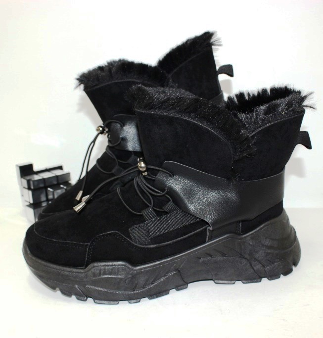 

Ботинки женские Fashion 42-71 black 36 22.5см черный