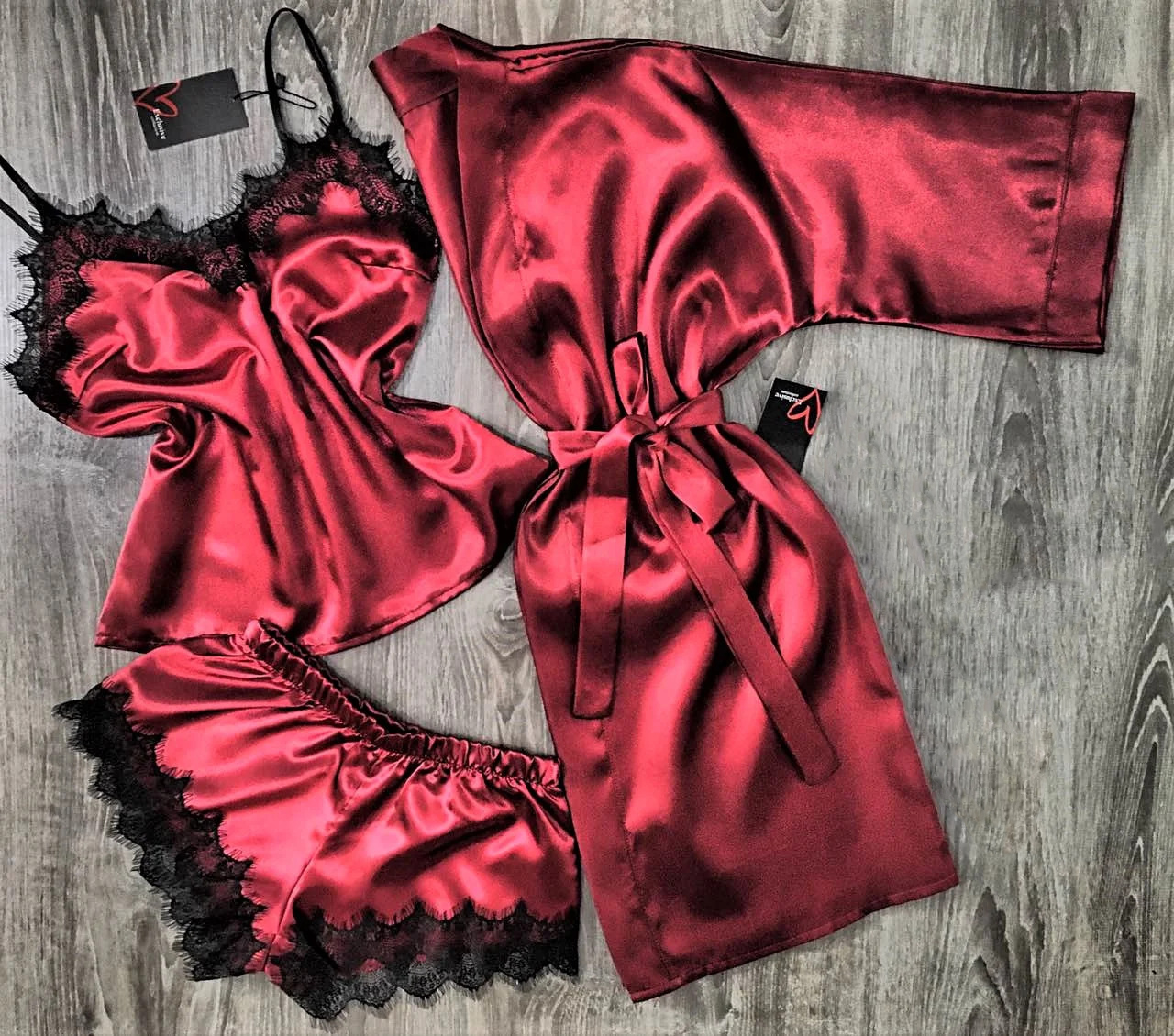 

Комплект домашней одежды Mi Tesoro из атласной ткани L Бордо