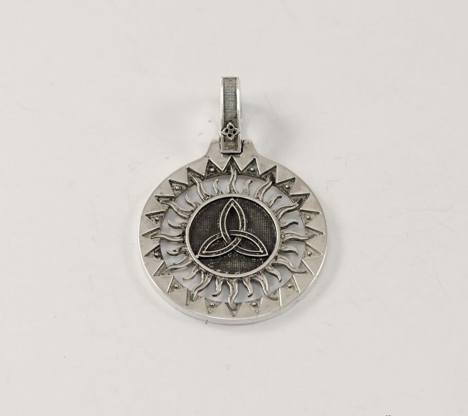 

Триглав оберег Maxi Silver 7583