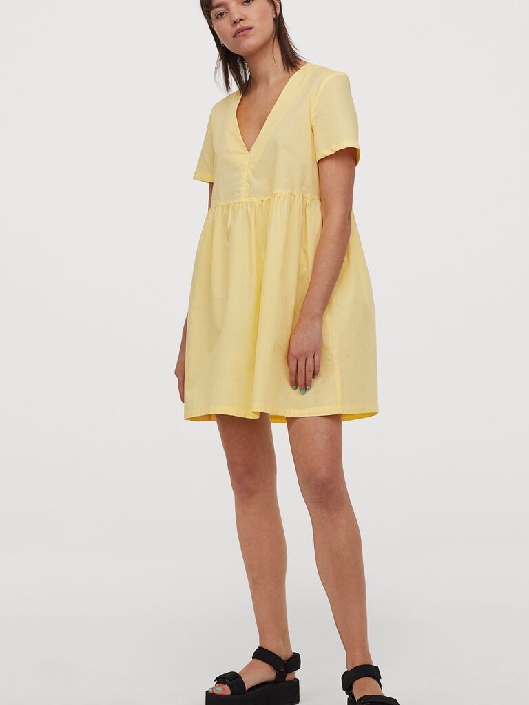 

Платье H&M 060877773 S Желтое