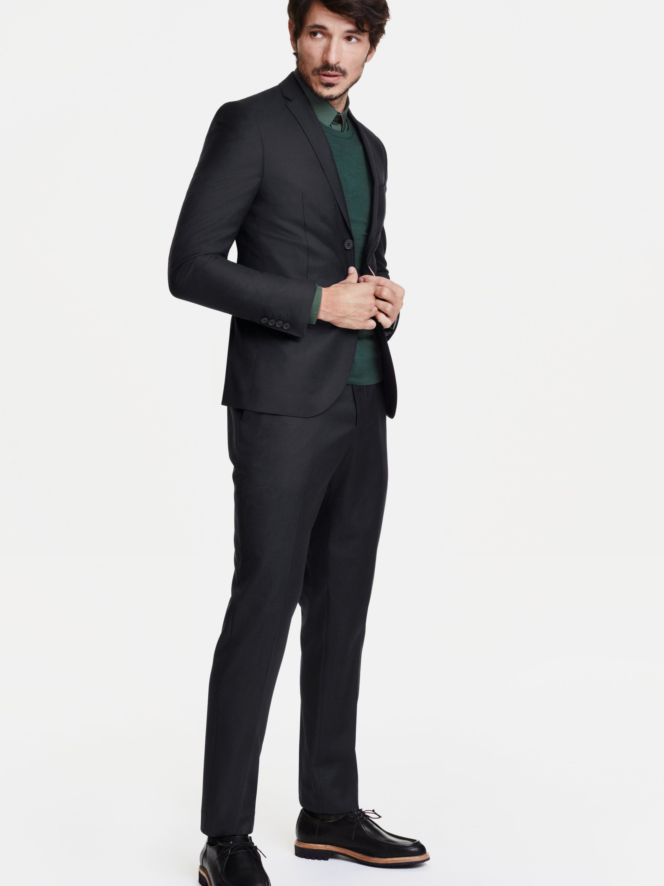 

Брюки H&M 3407743-AAAD 46 Черные