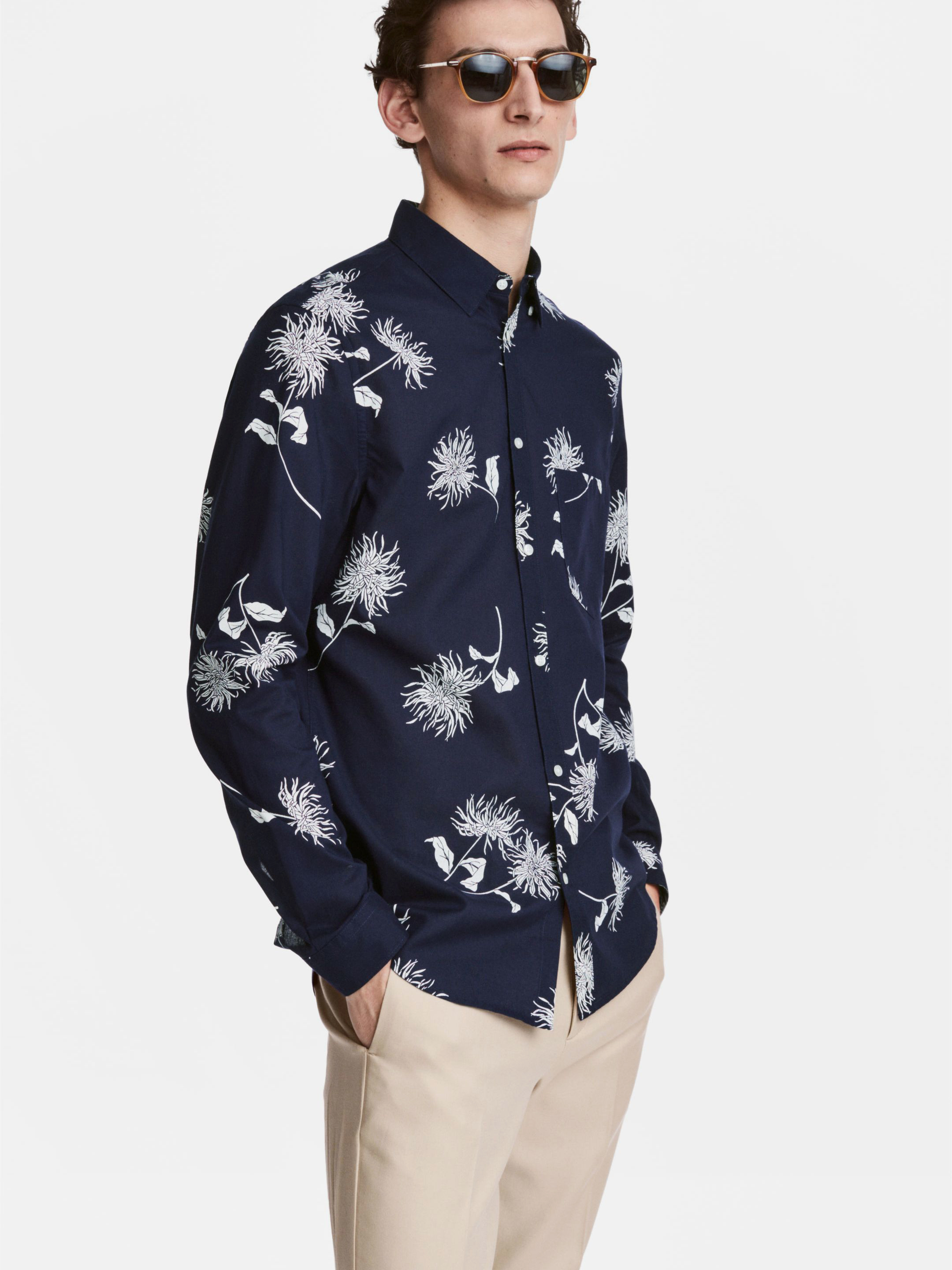 

Рубашка H&M 4510415-AANV L Темно-синяя с белым