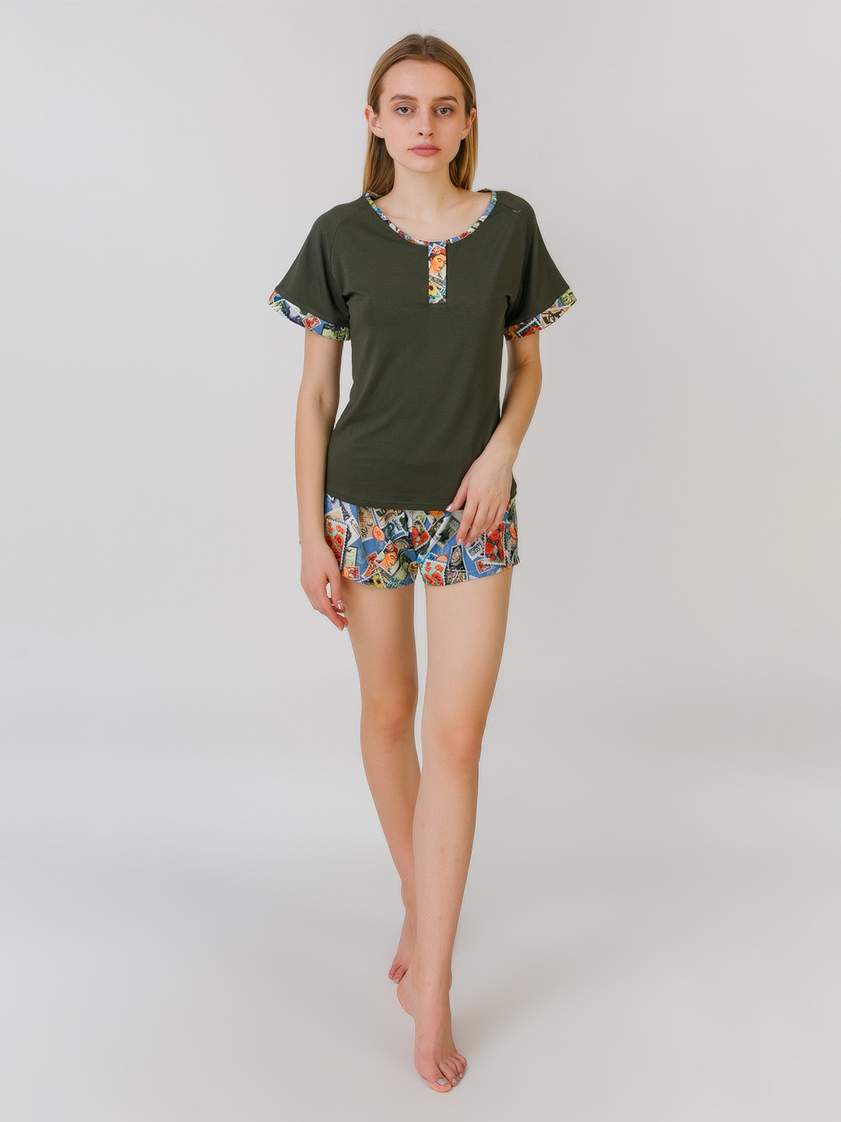 

Пижама женская с шортами вискоза Serenade 5571R цветной принт L 07931003