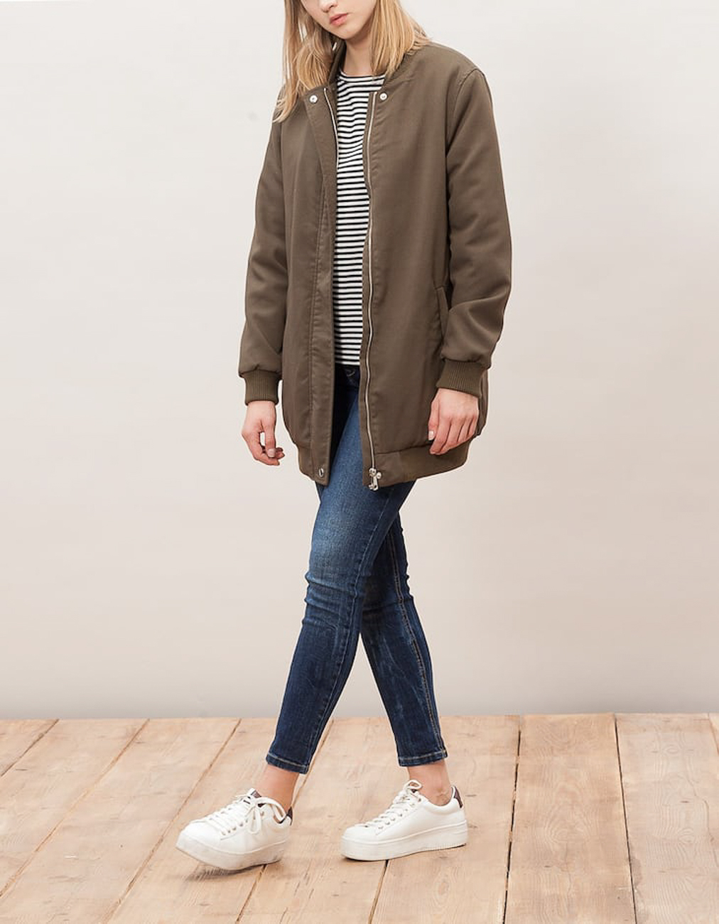 

Куртка Stradivarius Ж1052092 (2675/233/550) цвет зеленый M