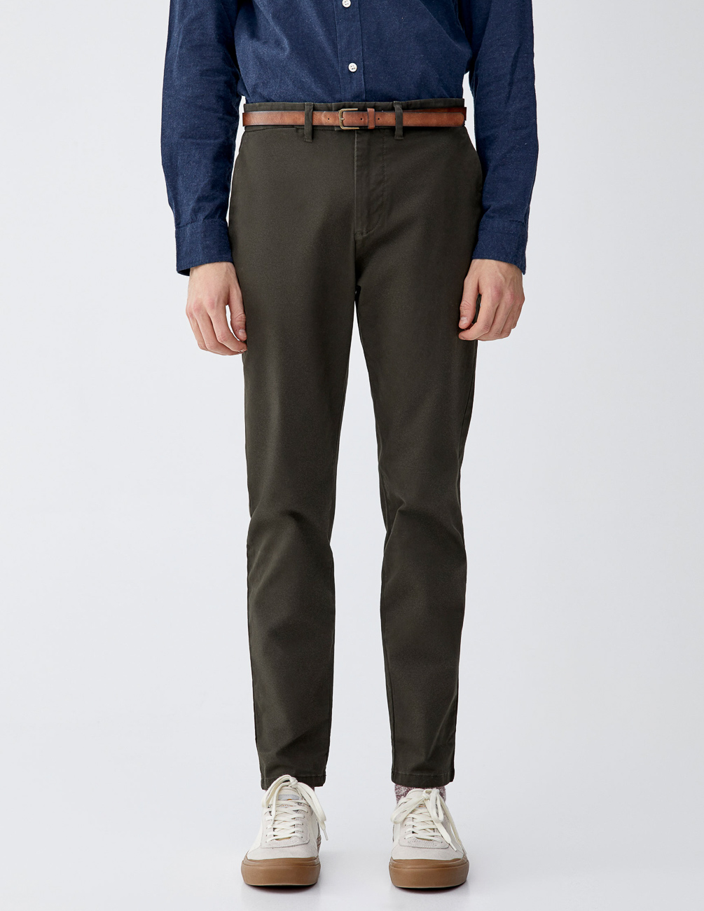 

Брюки PULL & BEAR М0107753 (9680/520/507) цвет зеленый 30