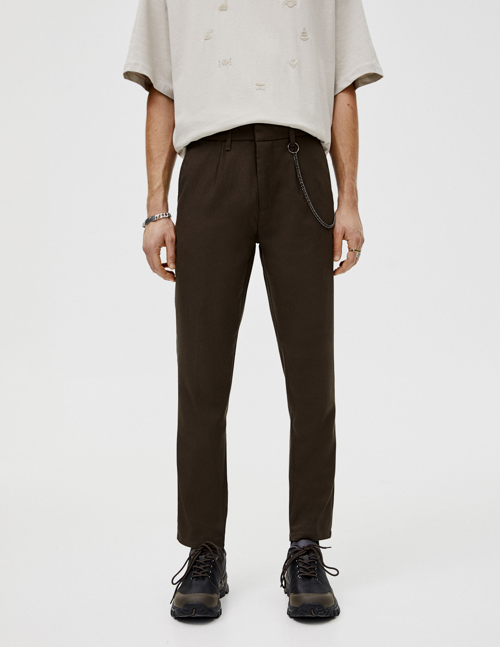 

Брюки PULL & BEAR М0107582 (5670/525/505) цвет зеленый, Брюки PULL & BEAR М0107582 (5670/525/505) цвет зеленый 31