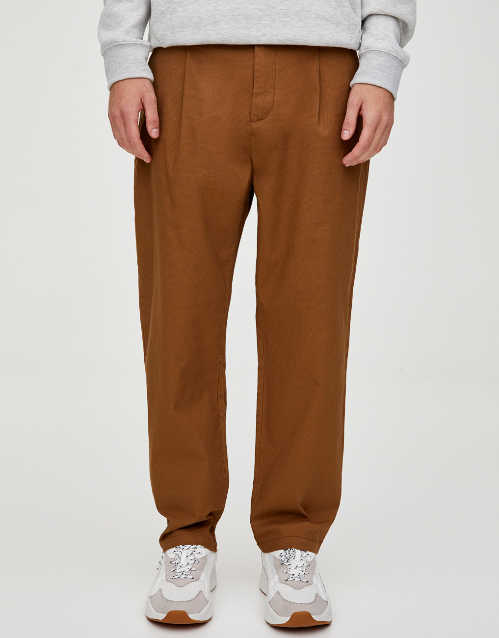 

Брюки PULL & BEAR М0107635 (9671/500/707) цвет коричневый, Брюки PULL & BEAR М0107635 (9671/500/707) цвет коричневый 32