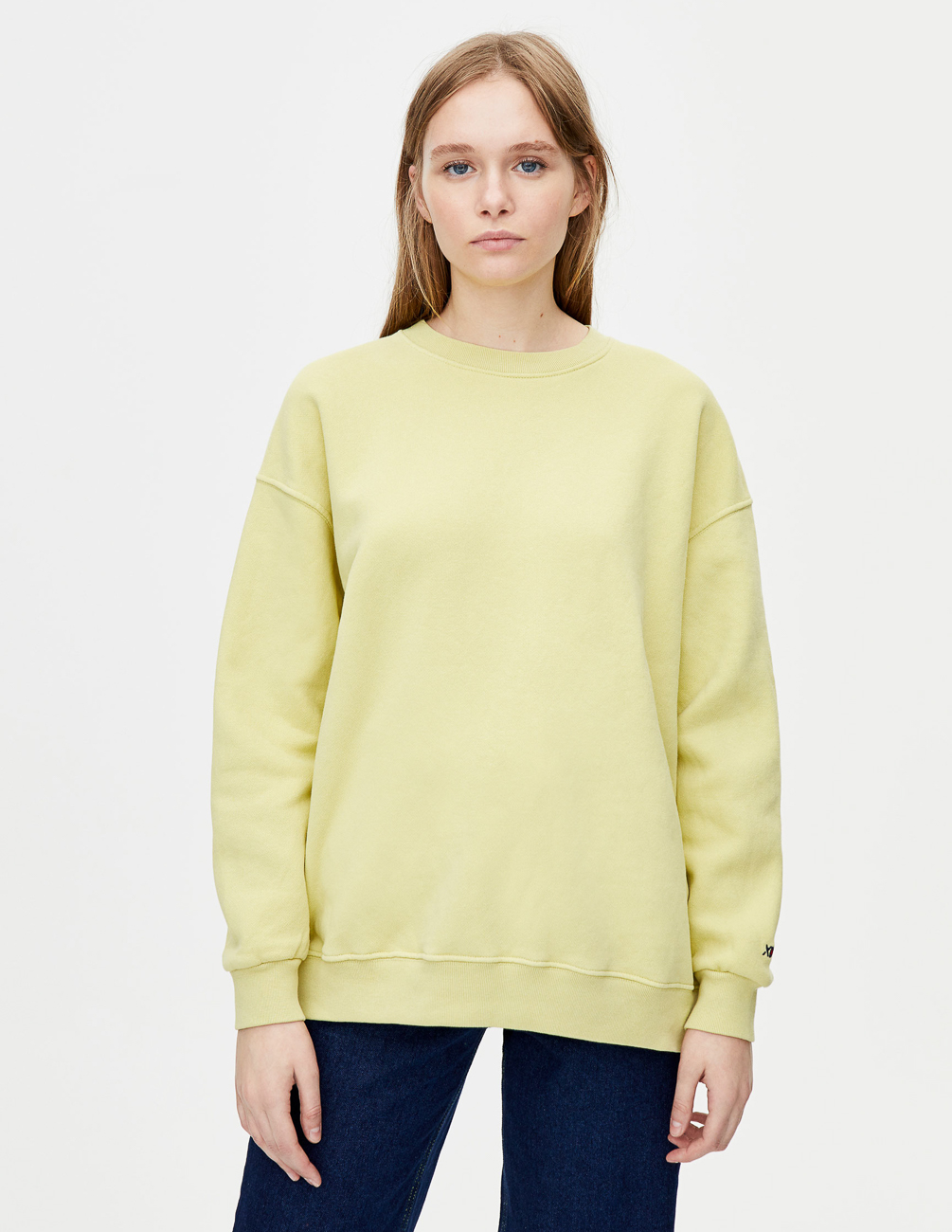 

Свитшот PULL & BEAR Ж1055903 (5590/363/519) цвет зеленый S