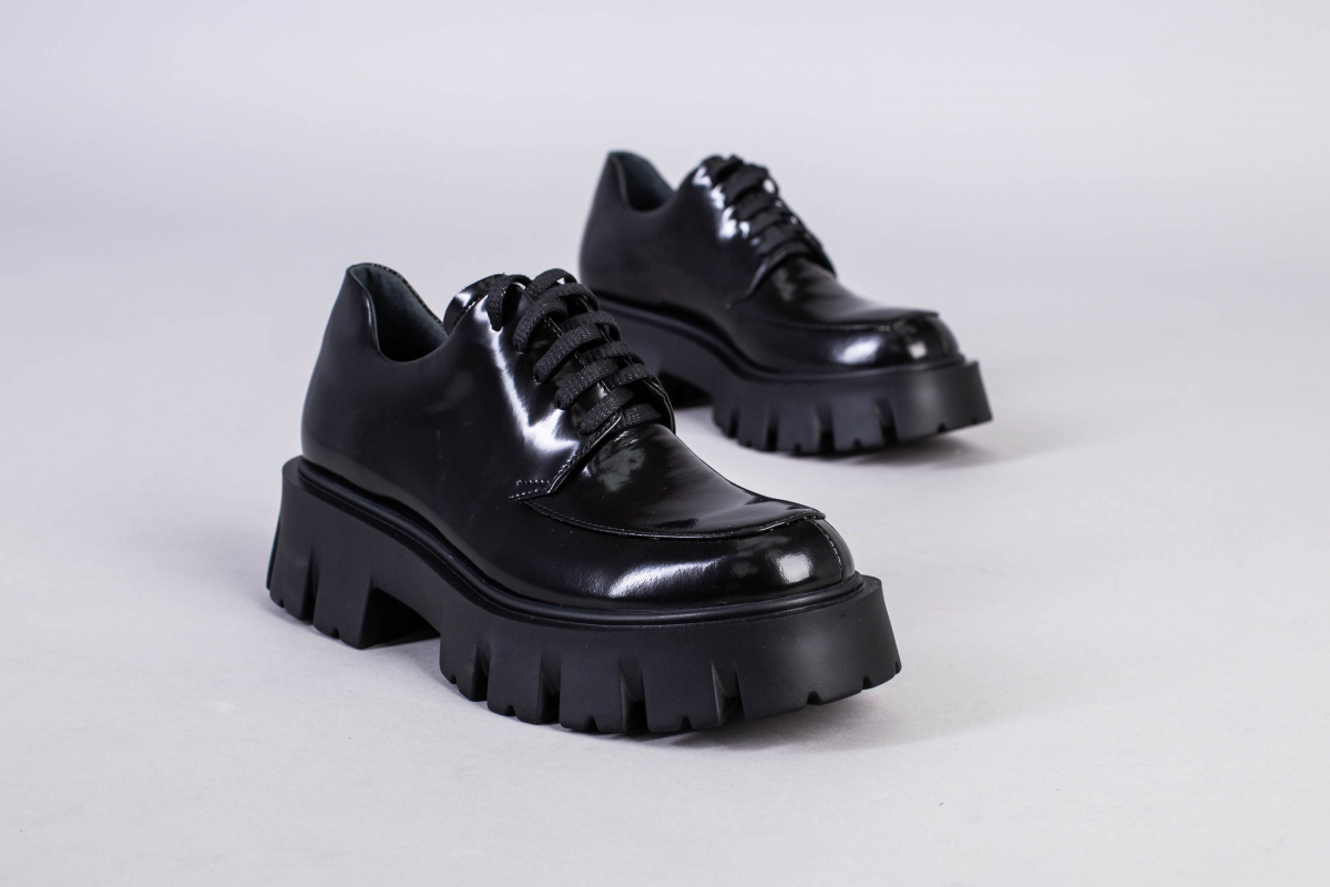 

Туфлі жіночі шкіряні на шнурках LuxuryShoes 5936-1/38 Чорні