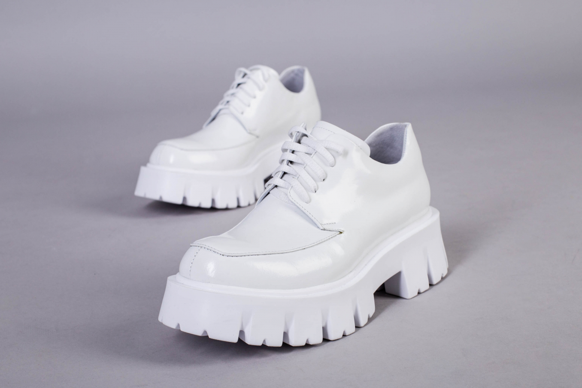 

Туфлі жіночі шкіряні на шнурках LuxuryShoes 5936/39 Білі