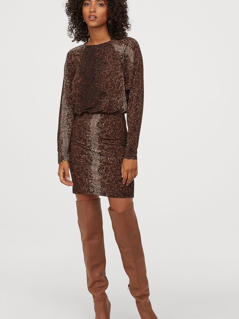 

Платье H&M 060796240 M Коричневое