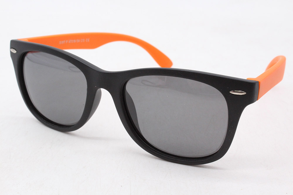 

Солнцезащитные Очки Детские S886P Цвет (black-orange)
