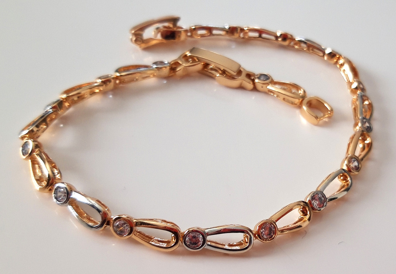 

Позолоченный браслет Xuping Jewelry с цирконами 0.4х18-20 см (ХРВ-046)