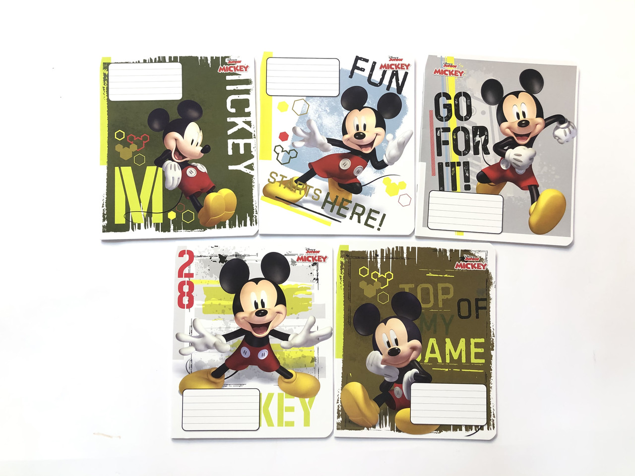 

Зошит 18 арк.клітинка ©Disney, серія Пригоди Міккі Мауса, 20 шт в уп /200/ (ТЕ11935)