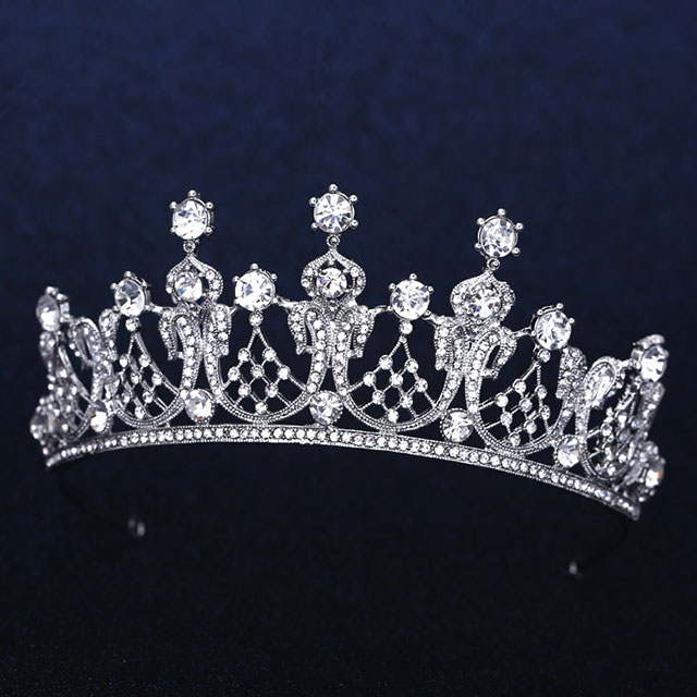 

Диадема Императорская DiaDemaGrand Серебряный с белым камнем (081601-15-2)