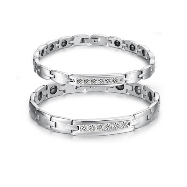 

Браслеты для влюбленных С кристаллом DiaDemaGrand Серебряный с белым камнем (011518627-19-2)