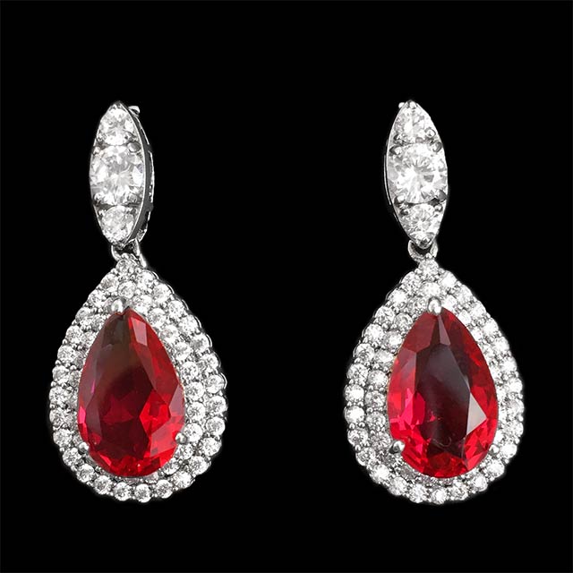 

Серьги Кристалл для невесты DiaDemaGrand Серебряный с розовым камнем (srkt1111108-15-14)