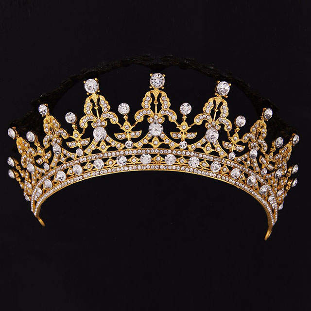 

Диадема Королевы DiaDemaGrand Золотой с белым камнем (041683-8-2)