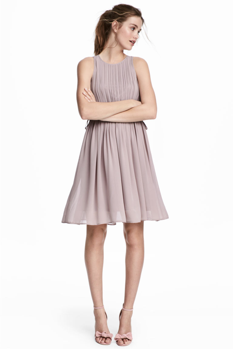 

Платье H&M 40
