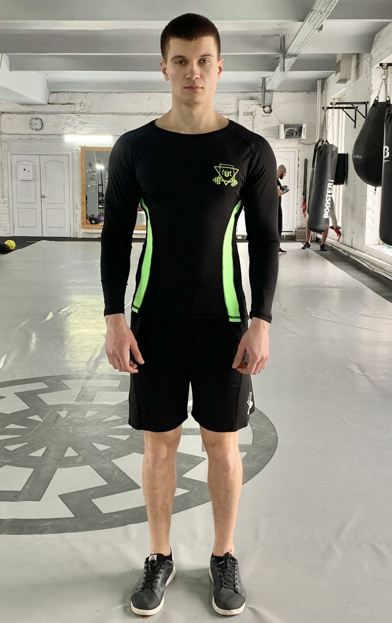 

Спортивный мужской набор (Рашгард шорты) Rush G-black 1 0 FitU XL Черный