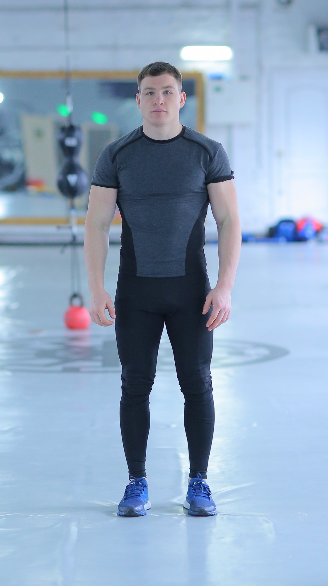 

Спортивный мужской набор Mist gray 2 0 FitU M Серый