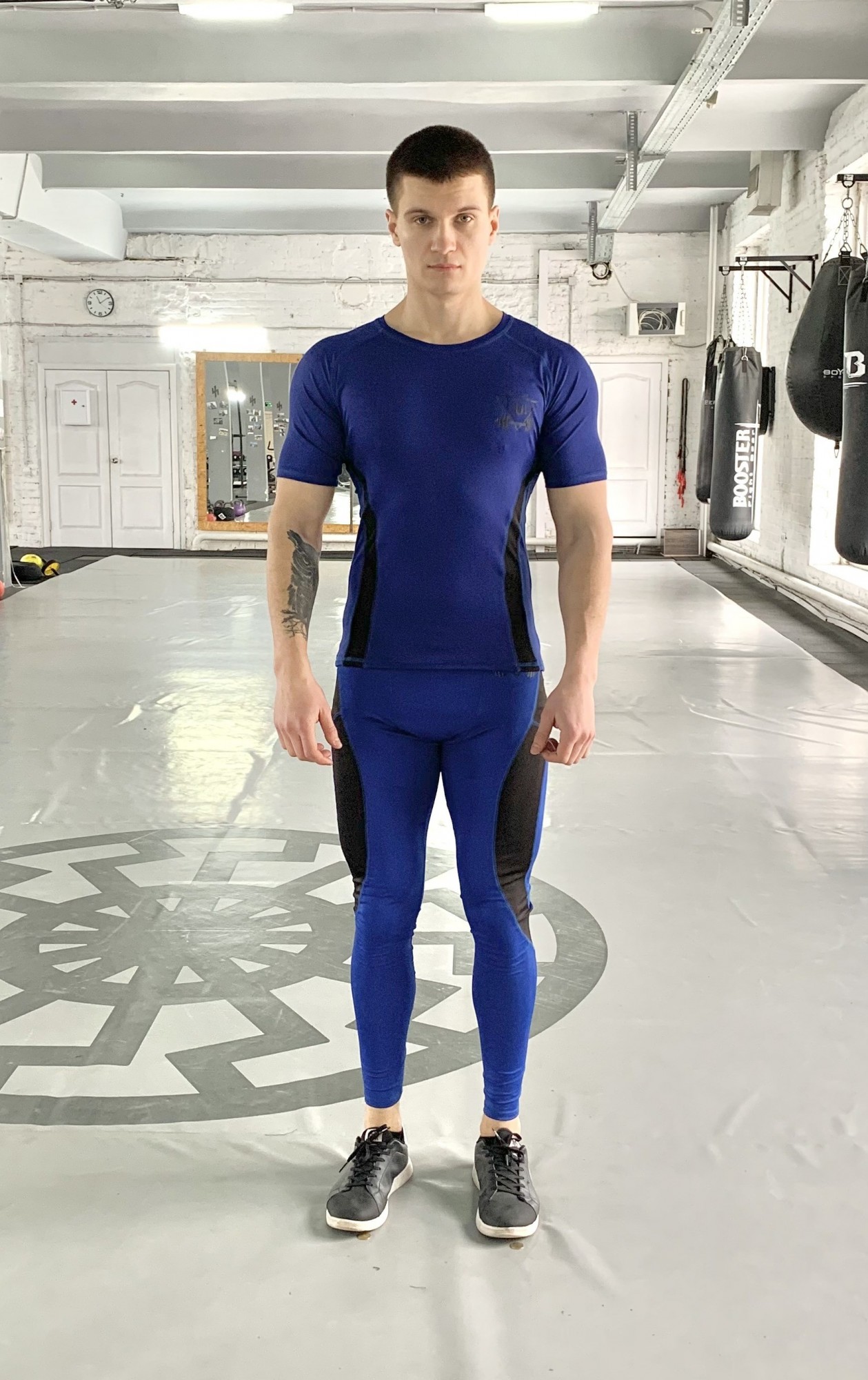 

Компрессионный мужской рашгард Armm b-blue FitU XL Синий
