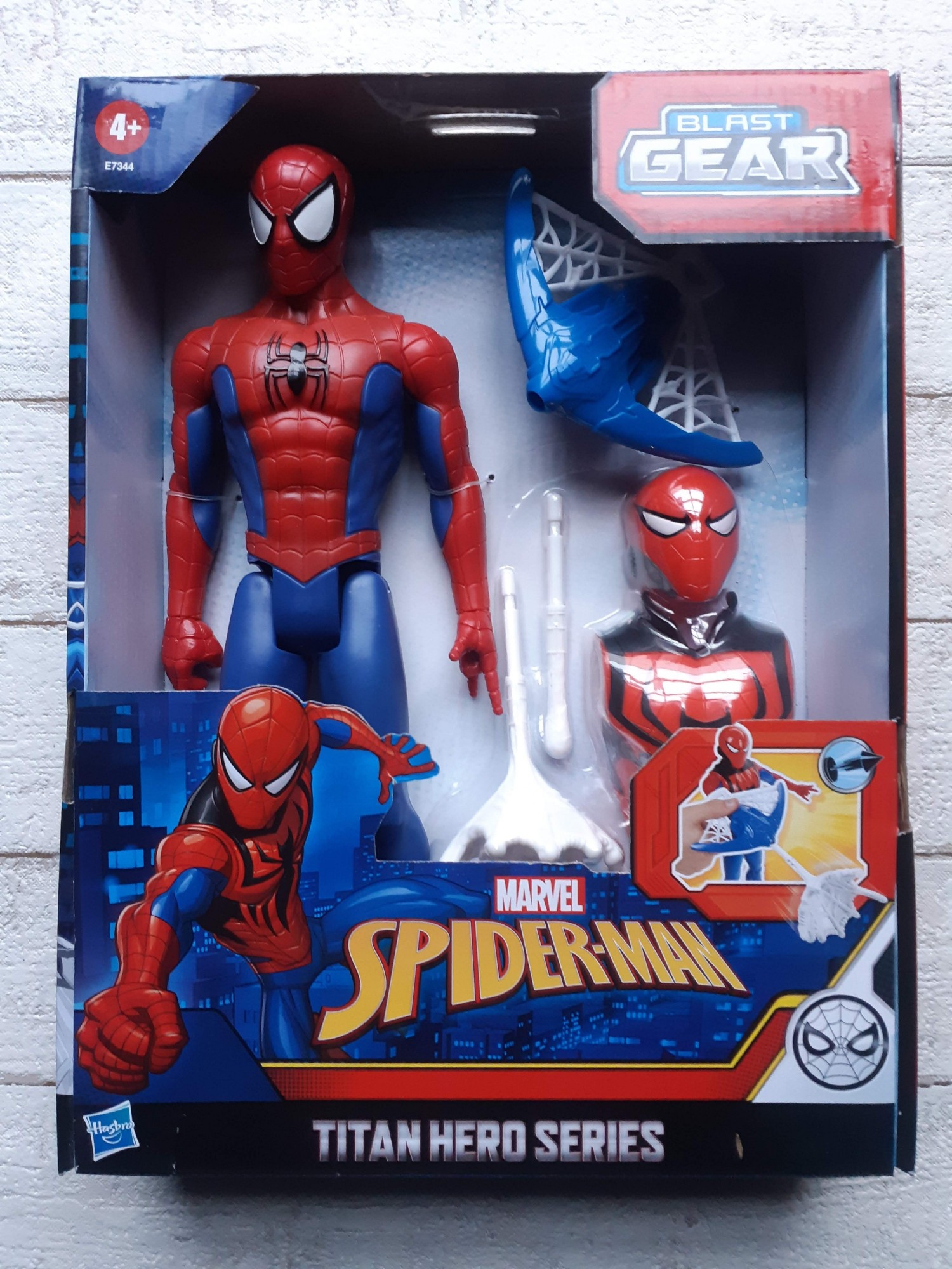 

Фигурка Hasbro Spider-Man Человек Паук с аксессуарами E7344