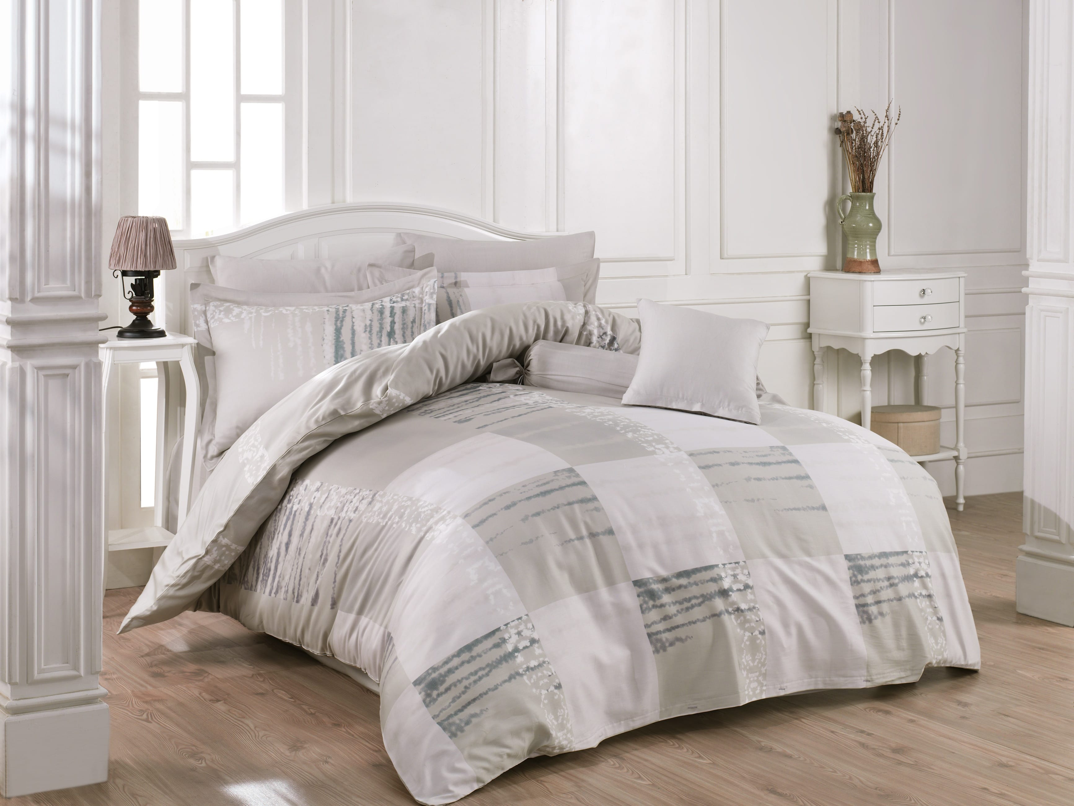 

Комплект постельного белья Zugo Home Сатин Arcadia 200x220 (ts-01313)