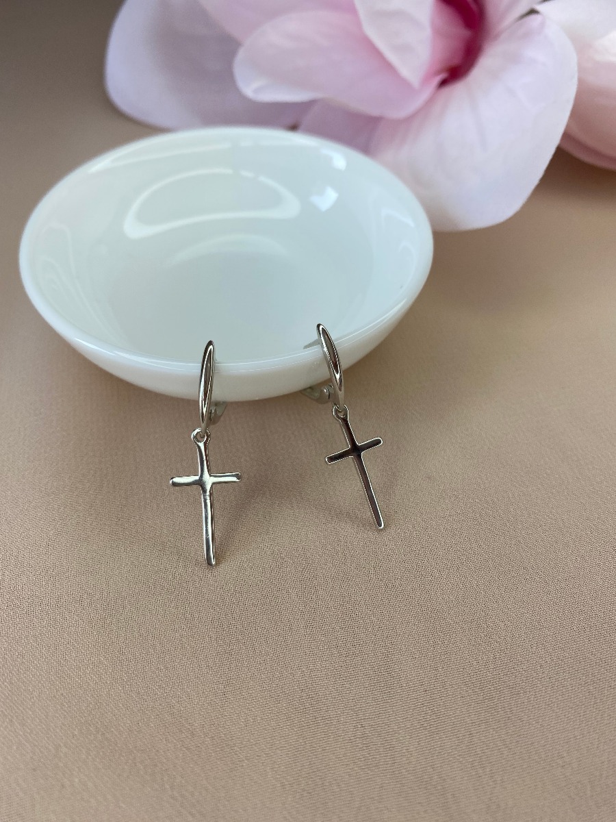 

Серебряные серьги Adali крестики без камней на английском замке 2,23 г