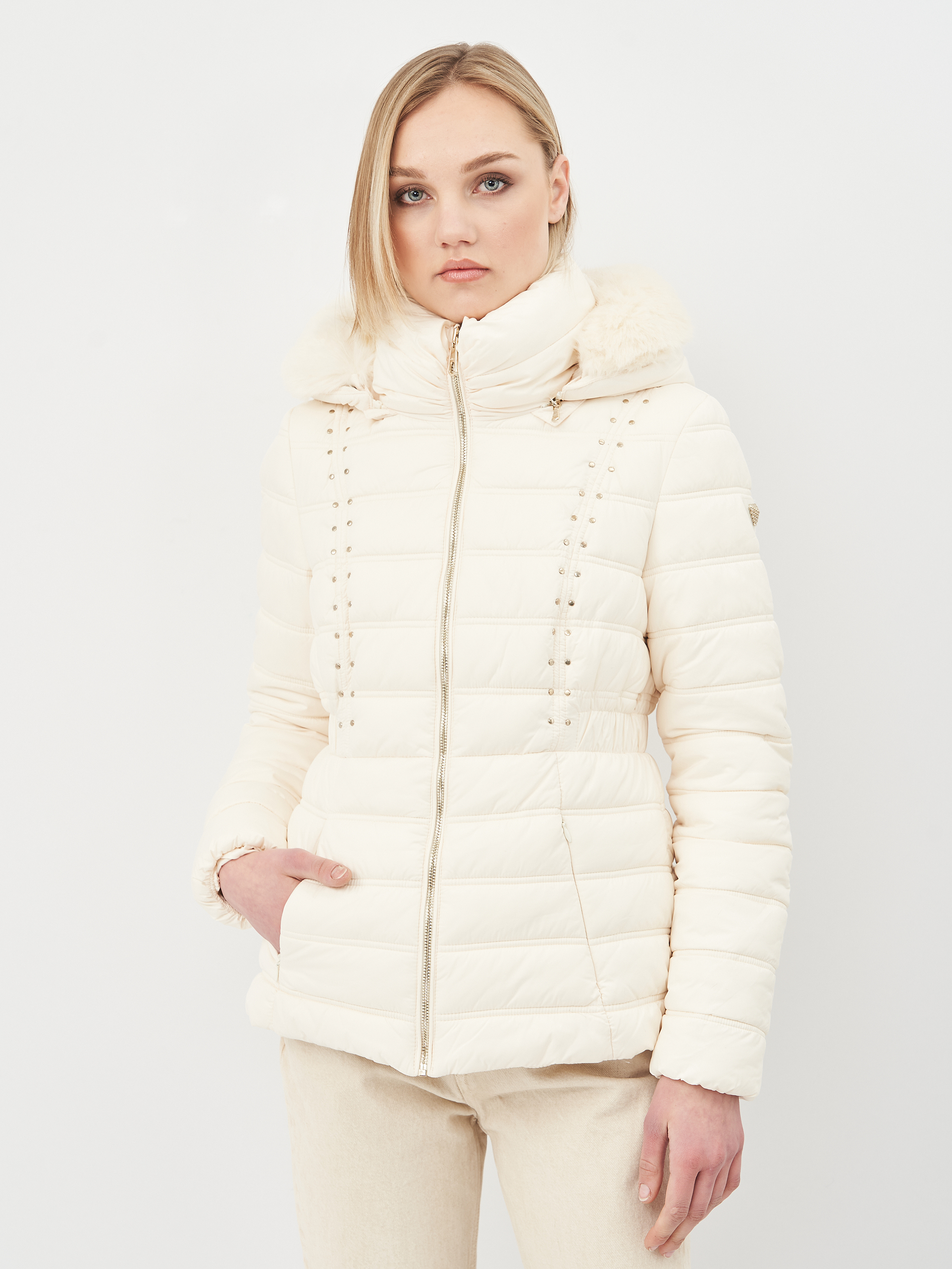 

Пуховик Guess smixb04800042 M Молочный