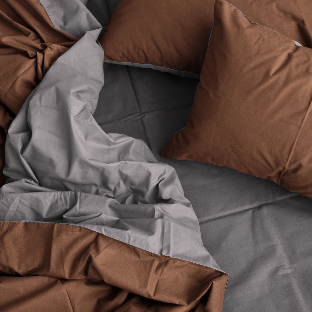

Однотонное серое с коричневым постельное белье MDreams 1.5-спальный 150*220
