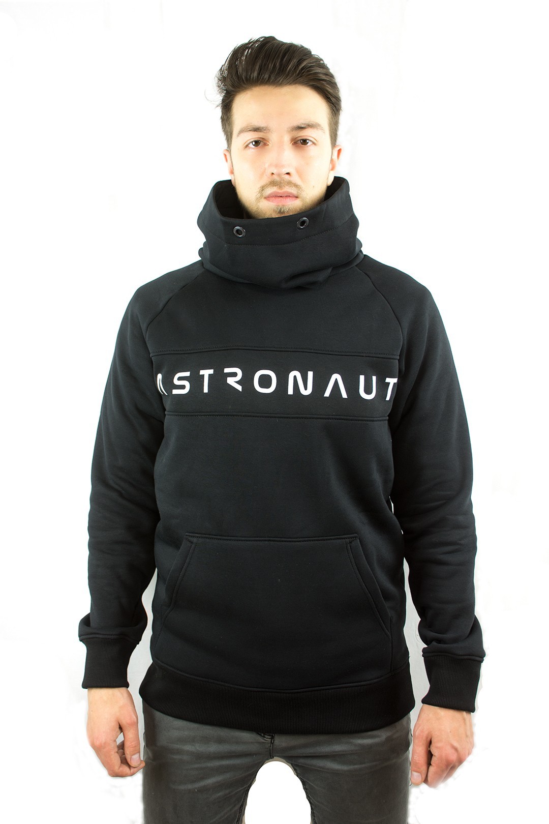 

Худи Astronaut Universe Черный XL ASR100010