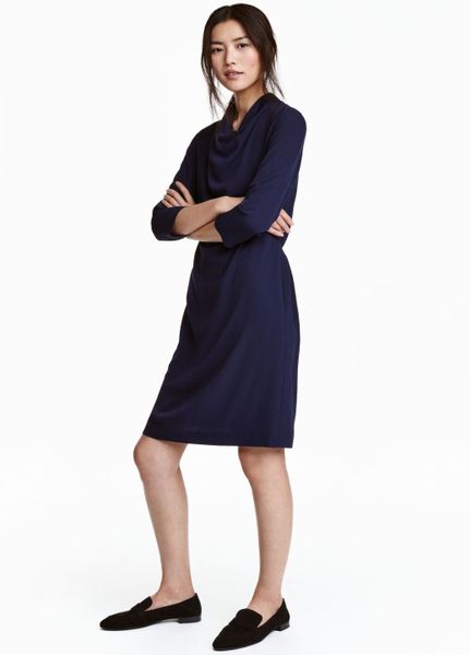 

Платье H&M XS синее (1088-506)