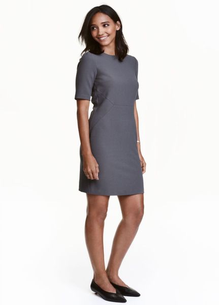 

Платье H&M XS серое (1099-130)
