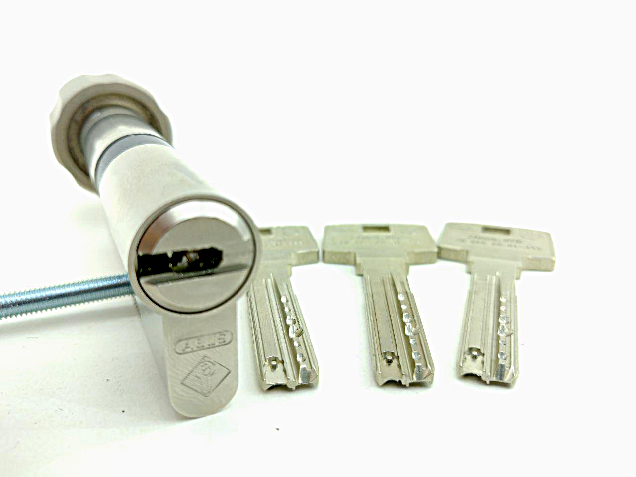 

Цилиндр Abus Bravus 1000 MX 100 мм (30х70T) ключ/тумблер