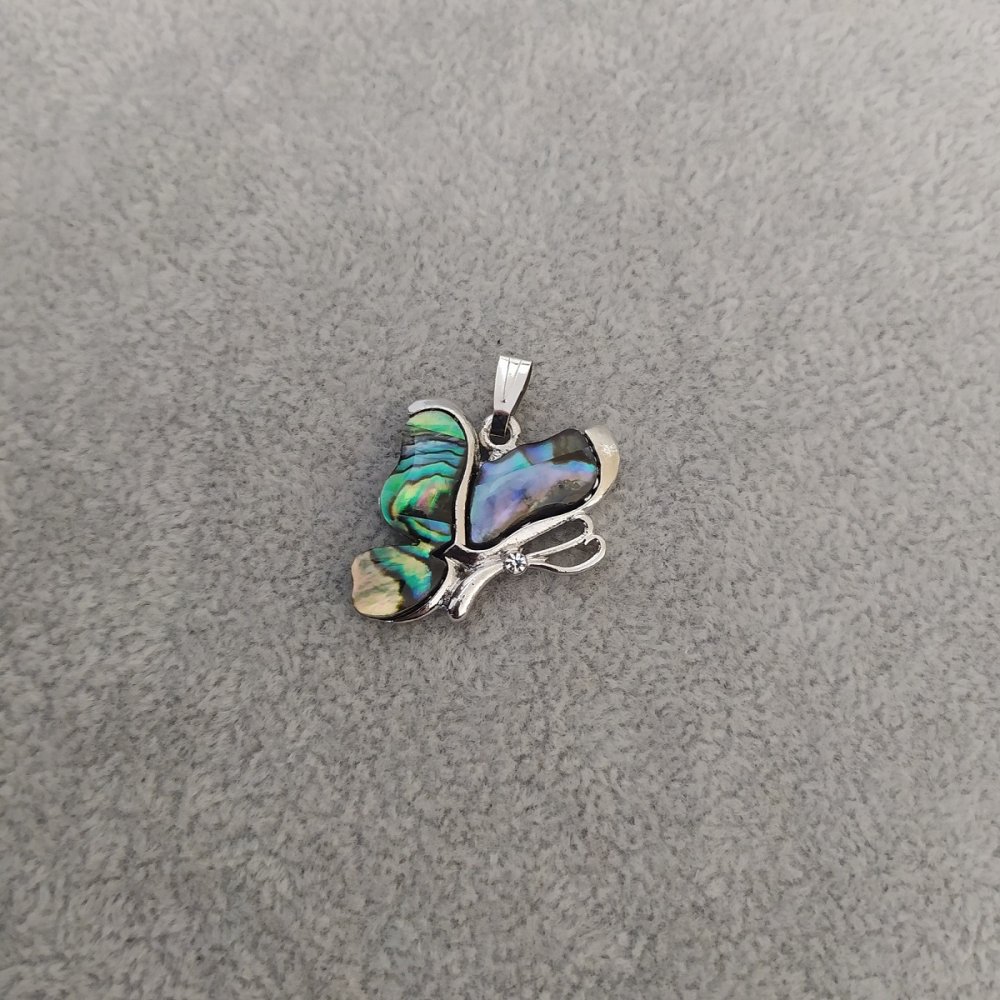 

Кулон Бабочка Халиотис белая страза 33х27мм, длина 3,5см, ida11170