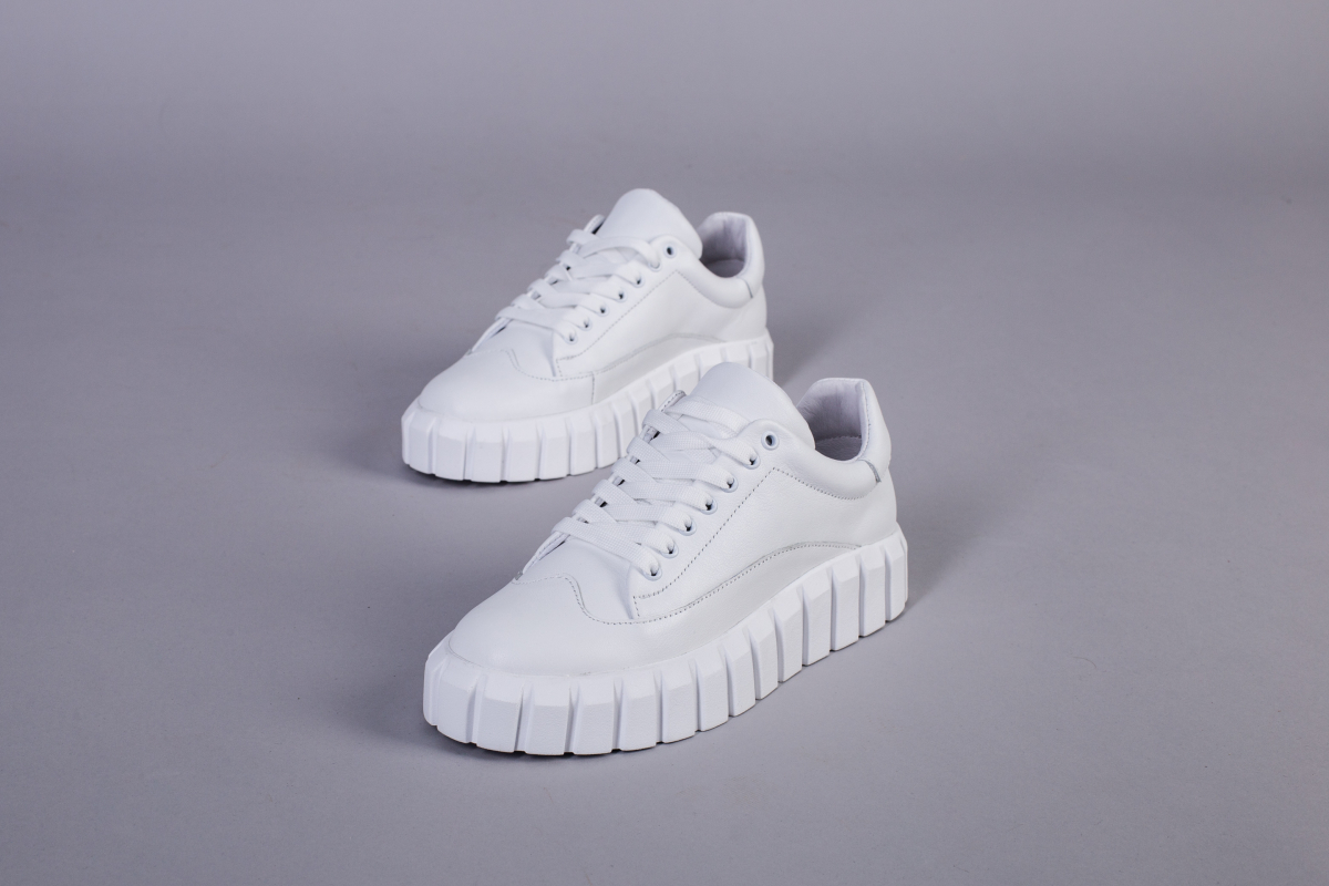

Кеди шкіряні жіночі LuxuryShoes 5720/41 Білий