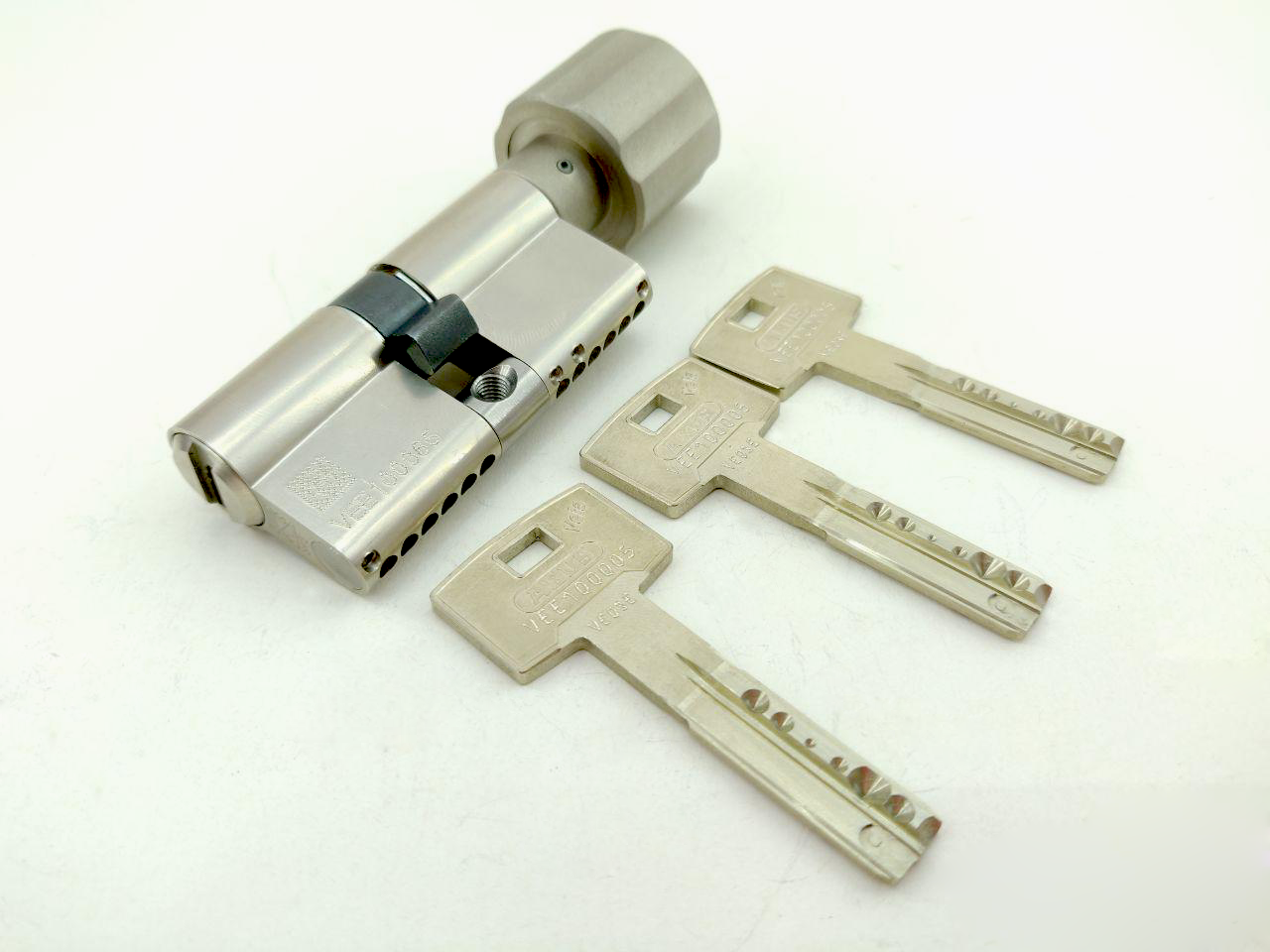 

Цилиндр Abus Vela 1000 MX 120 мм (65х55T) ключ/тумблер