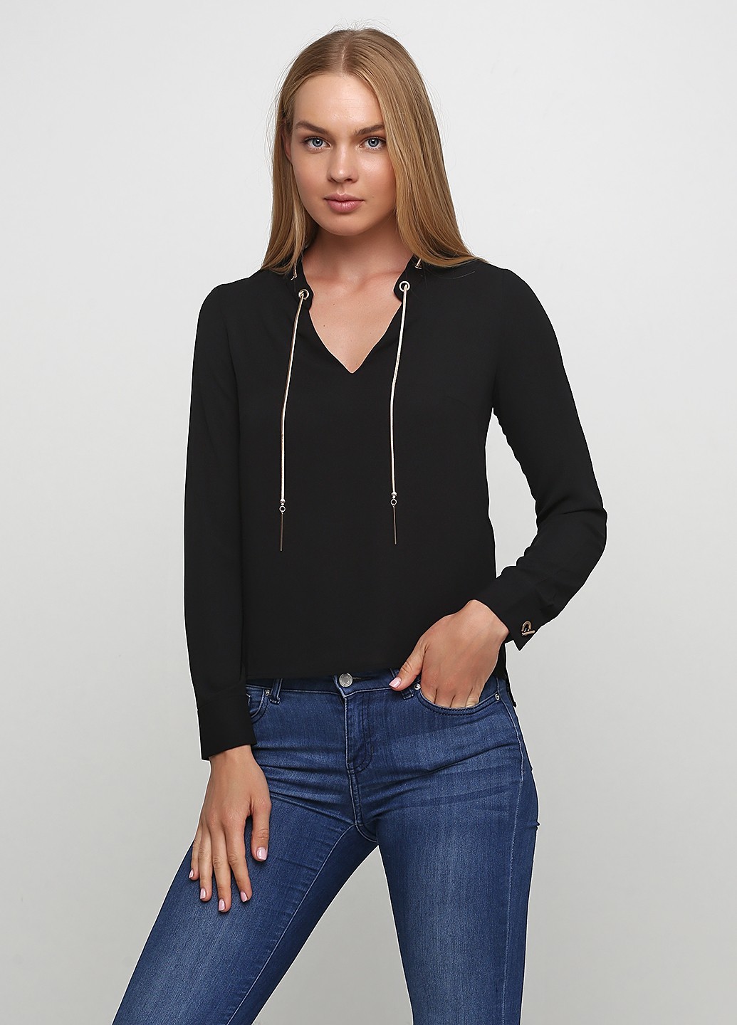 

Блуза Guess By Marciano повсякденна 38 чорний GS0620BL0025