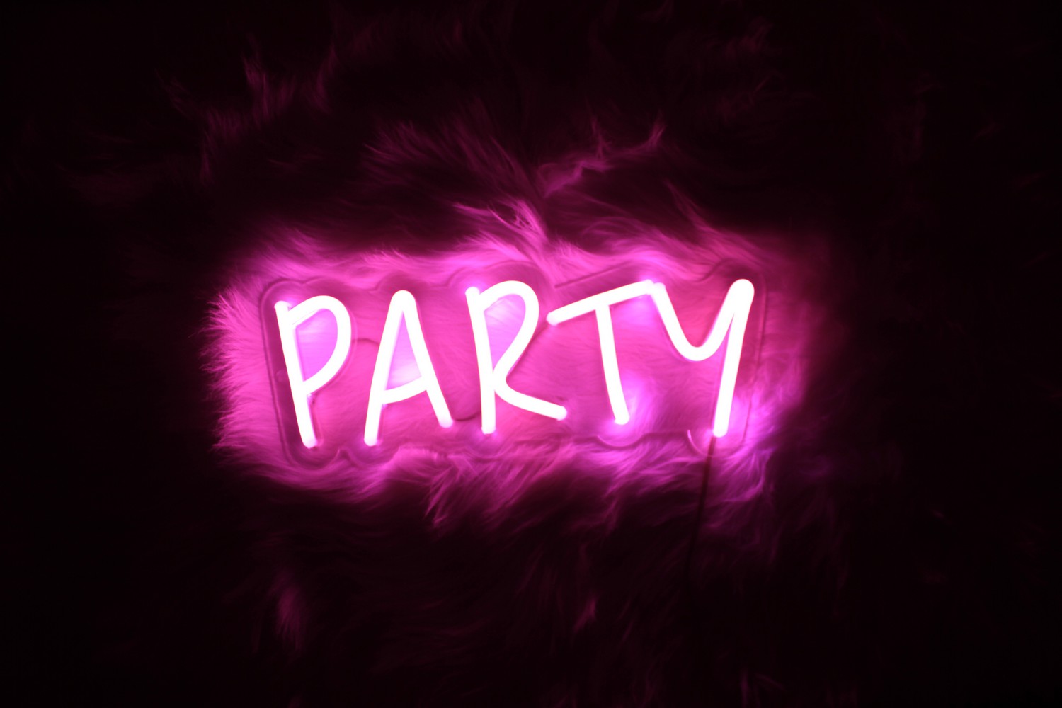 

Неоновый светильник Neon Lightning «Party»