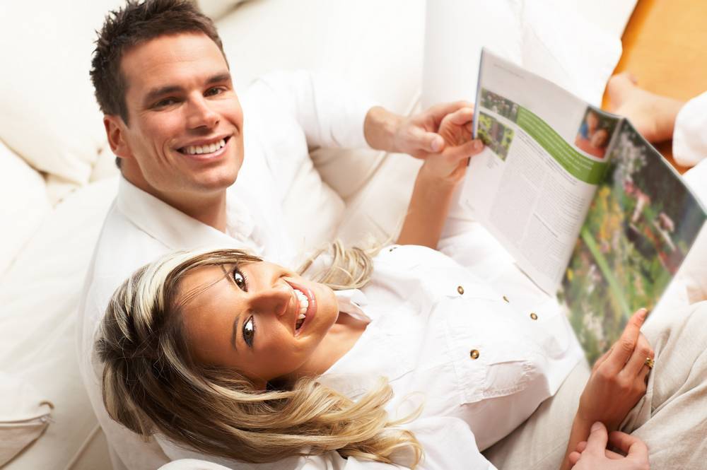 

Картина на холсте LaPrint Девушка и парень 90х60 см