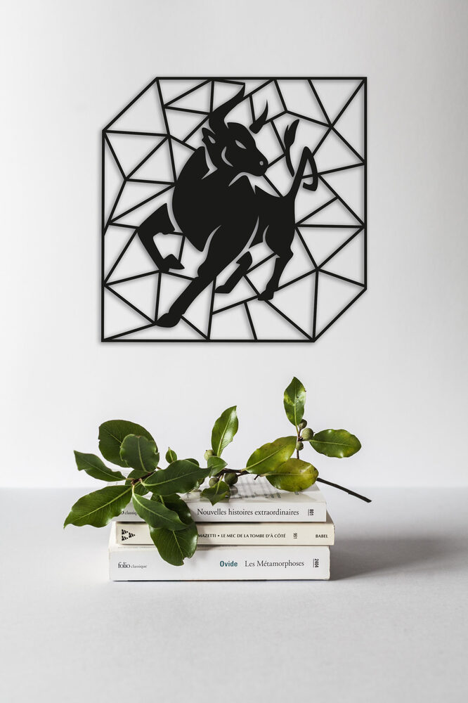 

Деревянная картина Животные Панно Geometric Bull 70х70 см