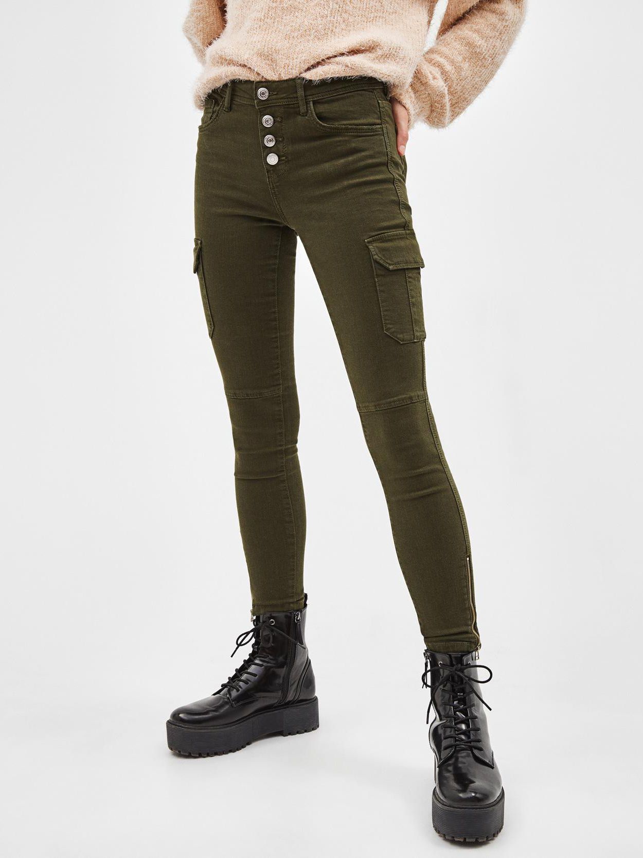 

Джинсы Bershka 5246/388/507-ABTE 36 Болотные