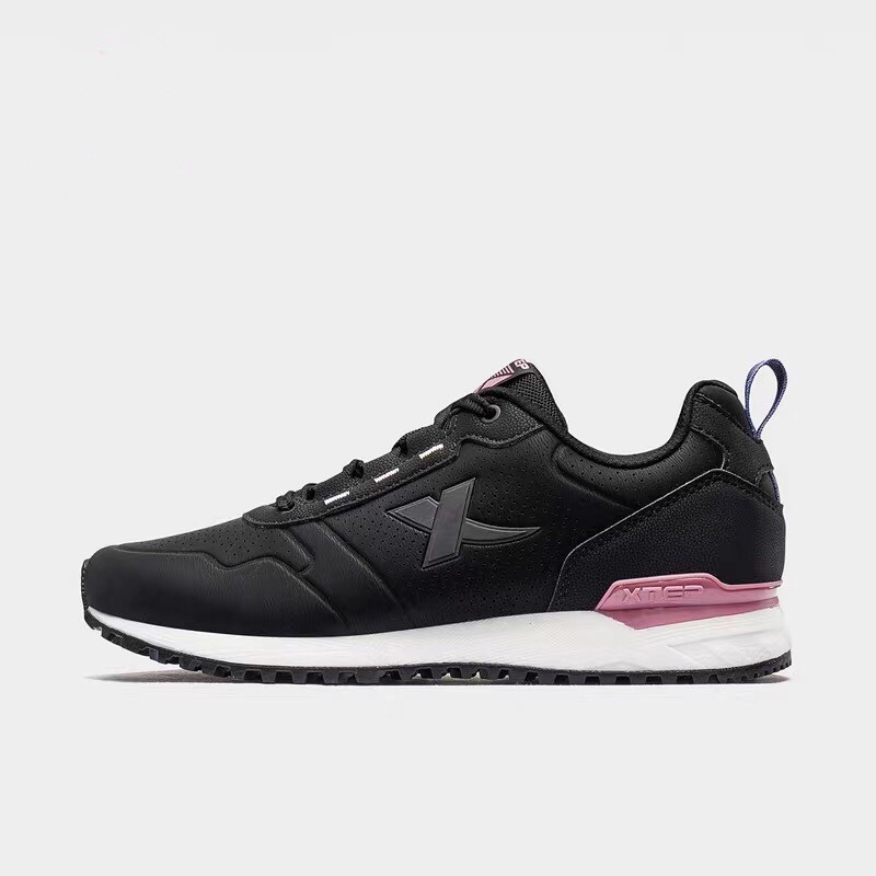 

Кроссовки Xtep 2020 36 (3.5) 23см Black&Pink ( 320307 )