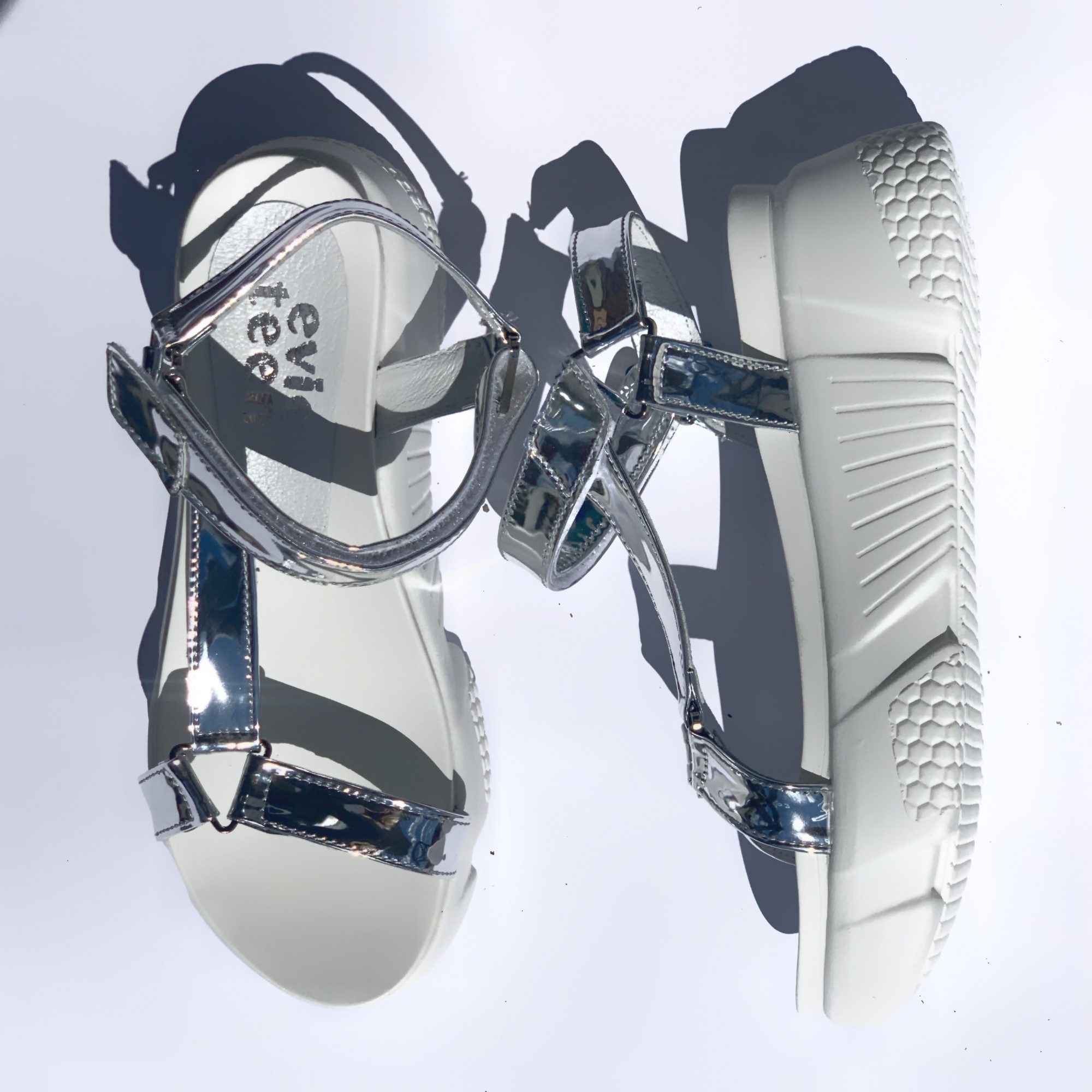 

Босоножки Evie Shoes E.24 Sandals 36 Mirror (189-16K 36)