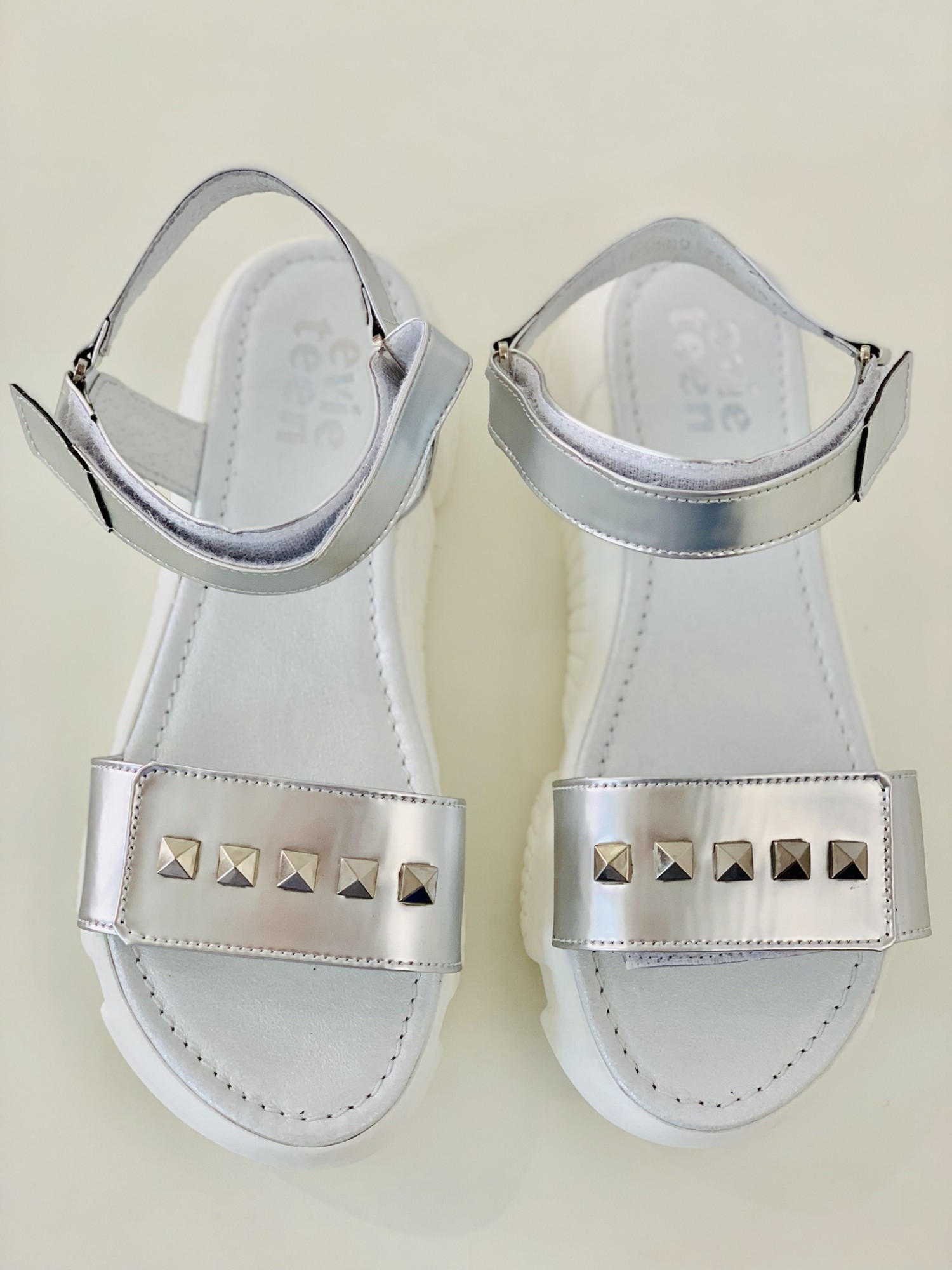 

Босоножки Evie Shoes E.27 Sandals 38 Silver Matt (189-23K 38)