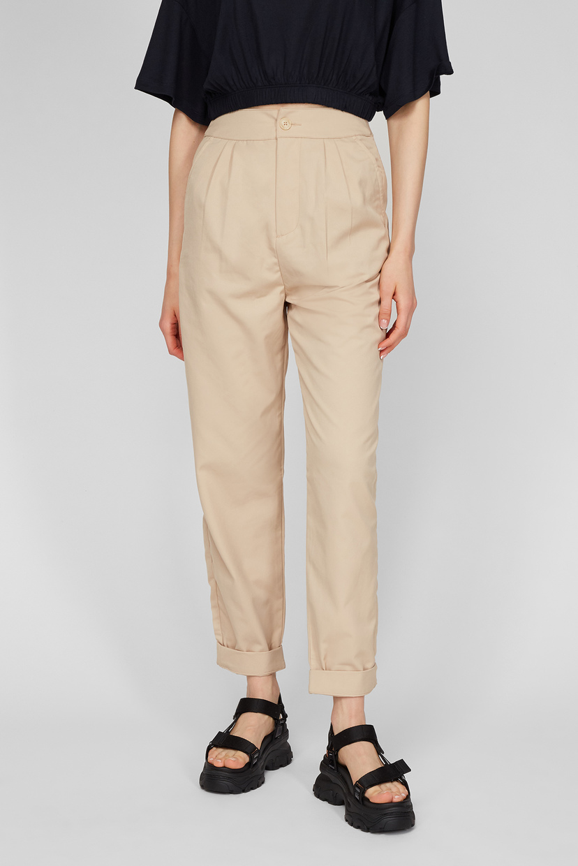 

Женские бежевые брюки TJW SHRS PLEATED TAPERED PANT Tommy Hilfiger 28-32 DW0DW09736