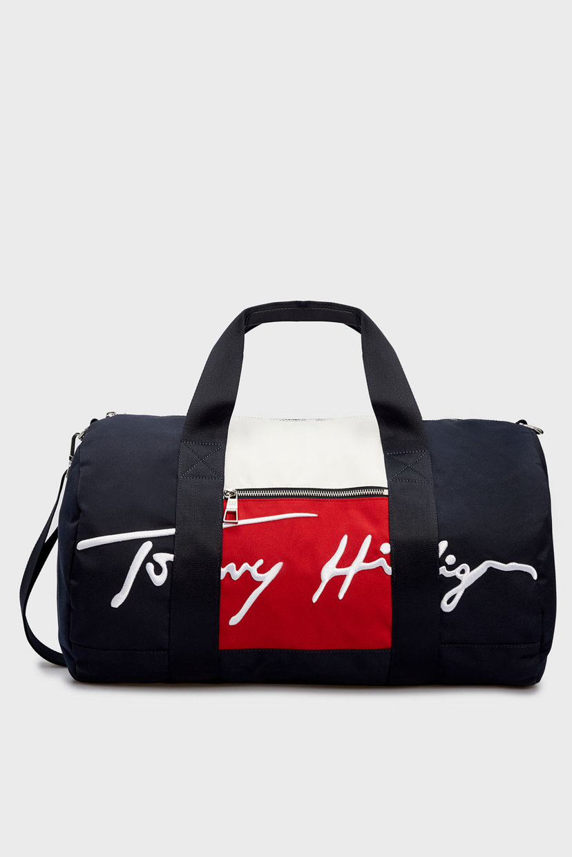 

Мужская темно-синяя спортивная сумка TH SIGNATURE DUFFLE Tommy Hilfiger OS AM0AM07380